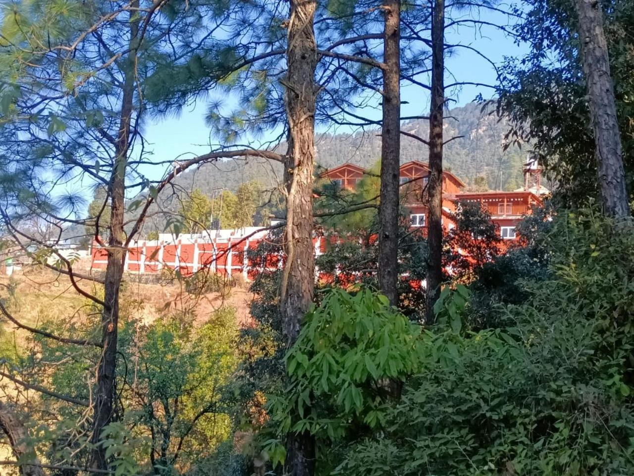 Vanprastha Resorts Dwarahat Екстер'єр фото